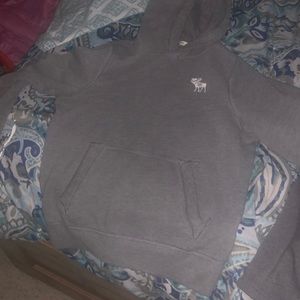 Light-mid grey, arochrombie hoodie size girls Xl